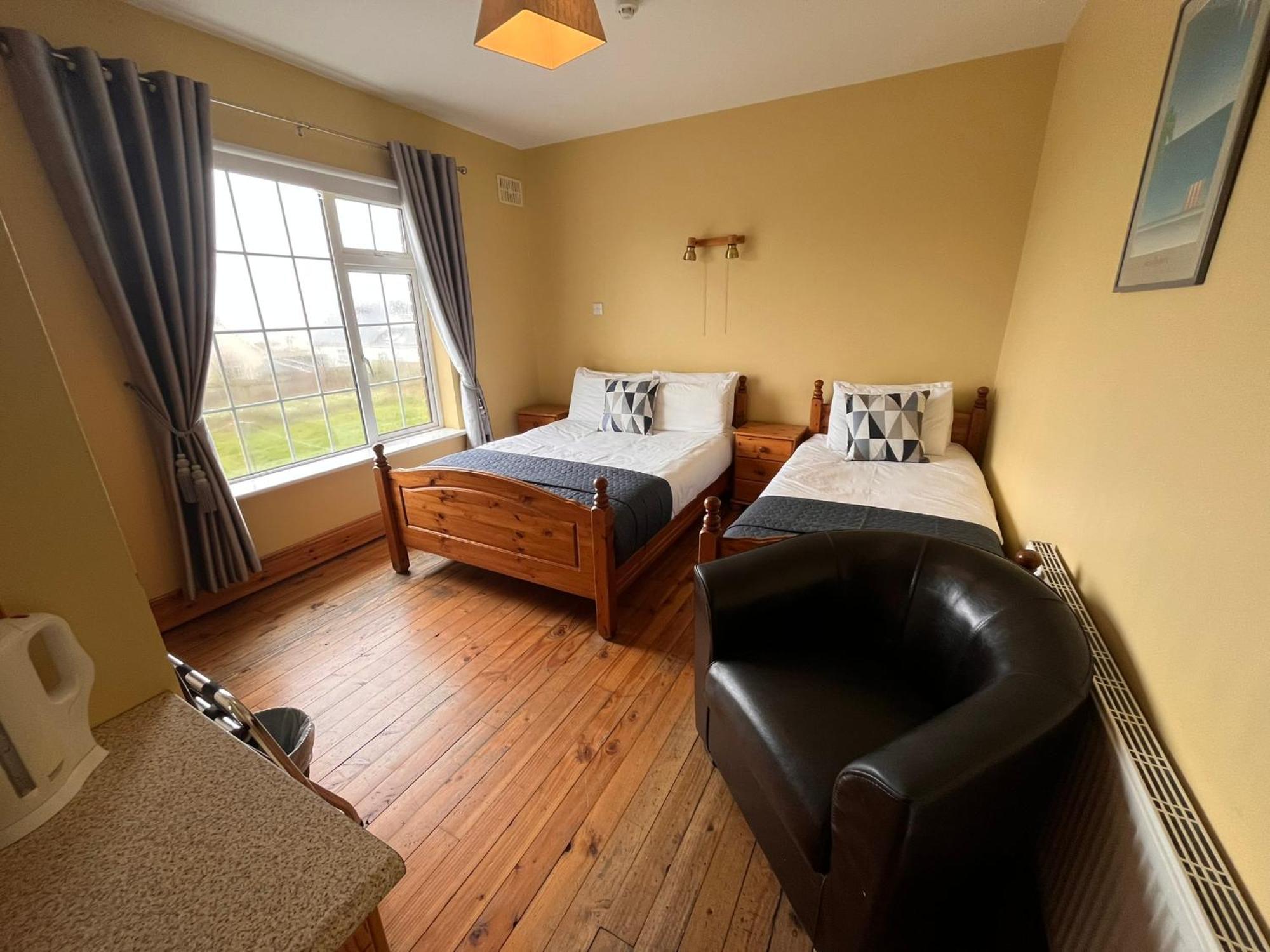St Martin'S, Rosslare Harbour Guest Accommodation Exteriör bild